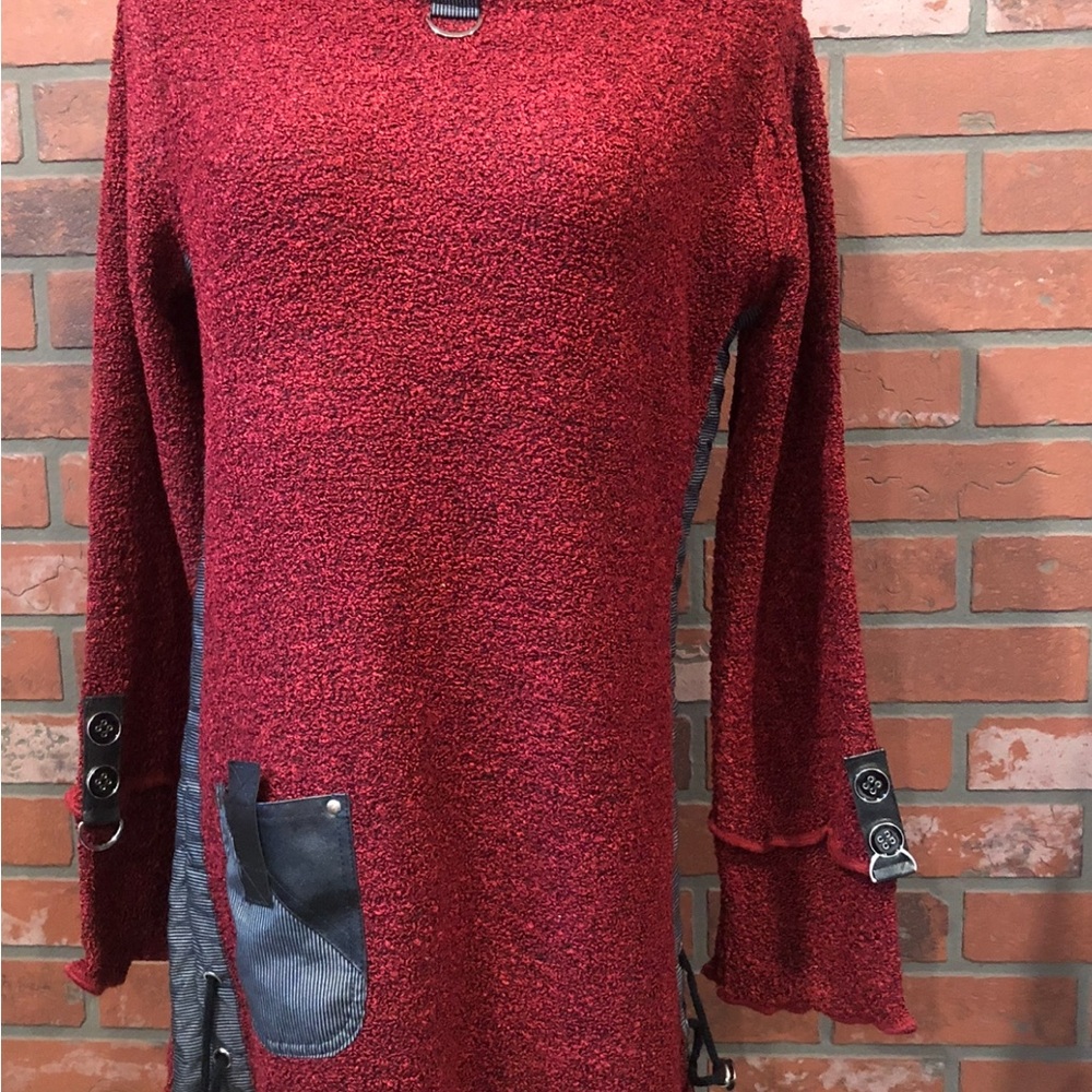 Papillon Size LargeElegant Red Long Sleeve Dress
